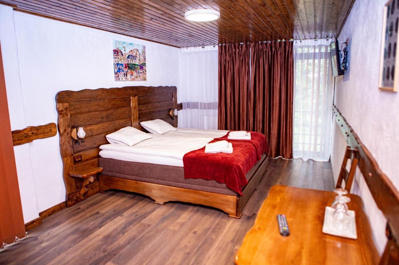 Отель Vila Swe Sar Куртя-де-Арджеш Экстерьер фото